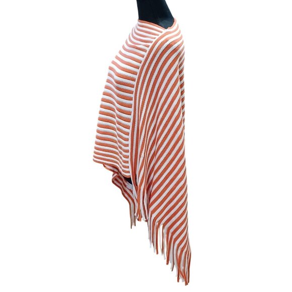 Columbia & Campus Specialties Clemson Tigers Set of Poncho Shawl With 2 Beanies - Picture 5 of 13